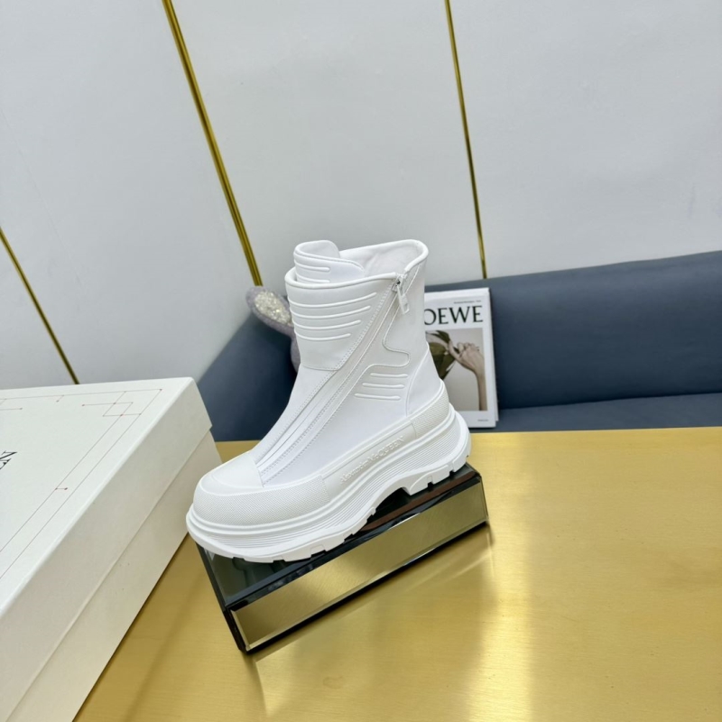 M*Q*en boots